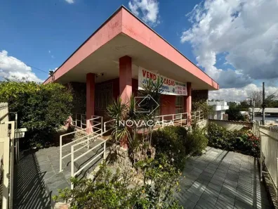Sobrado com 4 Quartos à venda, 330m² no Planalto, Belo Horizonte