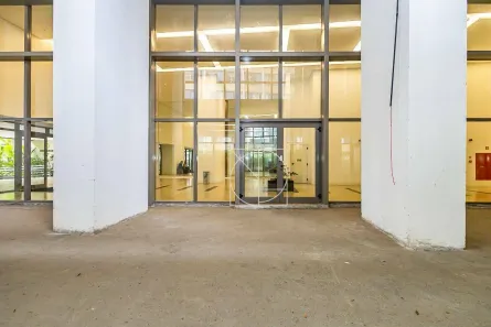 Ponto Comercial à venda, 140m² no Centro, Curitiba