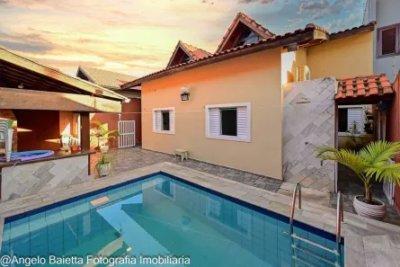 Casa com 4 Quartos à venda, 180m² no Bal Stella Maris, Peruíbe
