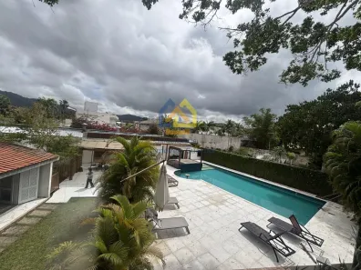 Casa com 6 Quartos à venda, 730m² no Jardim Acapulco, Guarujá