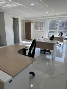 Sala Comercial para alugar, 58m² no Cocó, Fortaleza