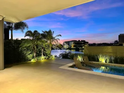 Casa de Condomínio com 5 Quartos à venda, 385m² no XANGRI-LÁ, Xangri-lá