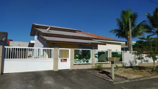 Casa com 3 Quartos à venda, 223m² no Riviera, Matinhos