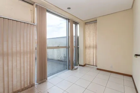 Sala Comercial com 2 Quartos à venda, 53m² no Floresta, Porto Alegre