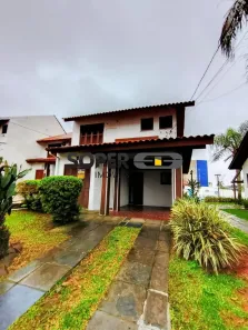 Casa de Condomínio com 3 Quartos para alugar, 126m² no Cavalhada, Porto Alegre