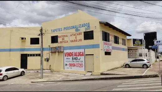 Galpão/Depósito/Armazém à venda, 840m² no Boa Vista-Castelão, Fortaleza