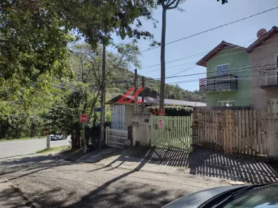 Casa com 1 Quarto para alugar, 80m² no Rio Tavares, Florianópolis