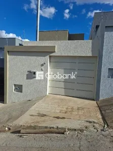 Casa com 3 Quartos à venda, 100m² no Residencial Sul Jacarandás, Montes Claros