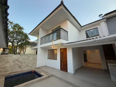 Casa de Condomínio com 3 Quartos à venda, 150m² no Freguesia (Jacarepaguá), Rio de Janeiro