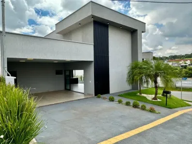 Casa de Condomínio com 3 Quartos à venda, 175m² no Jardins Capri, Senador Canedo