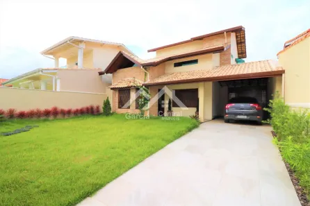 Sobrado com 3 Quartos à venda, 367m² no Jardim Imperador, Peruíbe