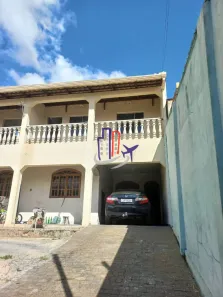 Casa com 5 Quartos à venda, 200m² no Sapucaia II, Contagem
