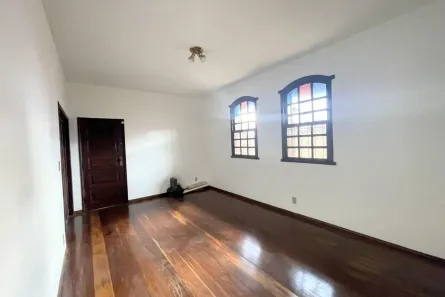 Casa com 5 Quartos à venda, 360m² no Santa Branca, Belo Horizonte