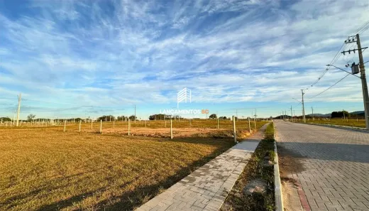 Lote/Terreno à venda, 300m² no Araçatuba, Imbituba