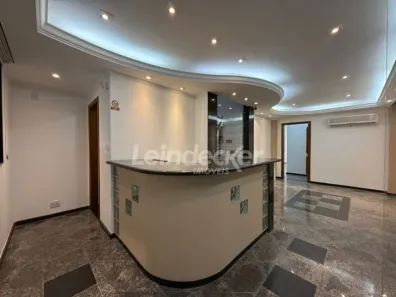 Sala Comercial para alugar, 500m² no Navegantes, Porto Alegre