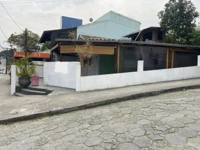 Imóvel Comercial com 1 Quarto à venda, 87m² no Itacorubi, Florianópolis
