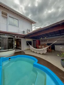 Casa de Condomínio com 3 Quartos à venda, 142m² no Morada de Laranjeiras, Serra