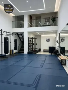 Ponto Comercial para alugar, 135m² no Leme, Rio de Janeiro