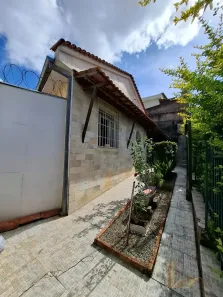 Casa com 3 Quartos à venda, 300m² no Concórdia, Belo Horizonte