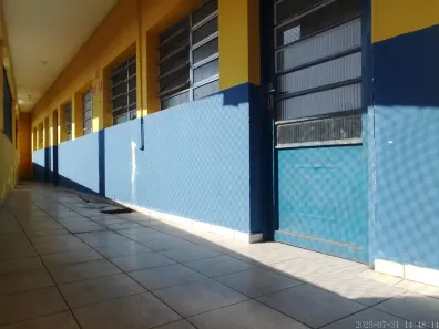 Galpão/Depósito/Armazém com 3 Quartos para alugar, 350m² no Vila Jacuí, São Paulo