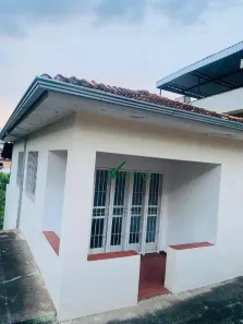 Casa com 2 Quartos para alugar, 87m² no Vila Íris, Santa Luzia