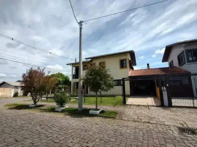 Casa com 3 Quartos à venda, 160m² no Desvio Rizzo, Caxias do Sul