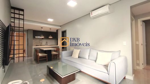 Apartamento com 2 Quartos para venda ou aluguel, 92m² no Centro, Curitiba