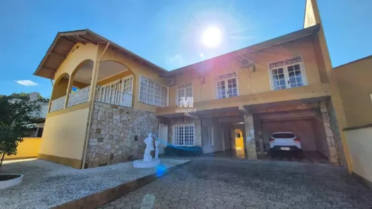 Casa com 4 Quartos à venda, 297m² no São Luiz, Brusque