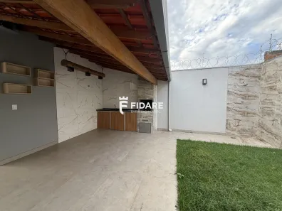 Casa com 2 Quartos para alugar, 120m² no Alcides Rabelo, Montes Claros