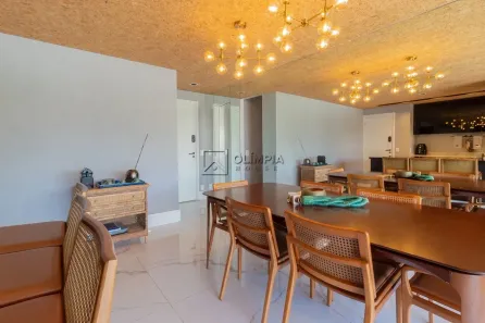 Apartamento com 2 Quartos para alugar, 101m² no Vila Olímpia, São Paulo