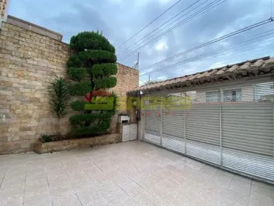 Sobrado com 3 Quartos à venda, 209m² no Vila Paiva, São Paulo