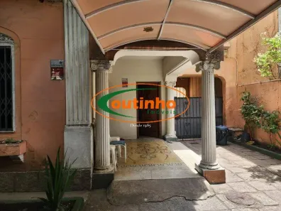 Casa com 10 Quartos à venda, 300m² no Tijuca, Rio de Janeiro