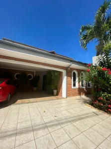 Sobrado com 4 Quartos à venda, 217m² no Cidade Universitária, Campinas