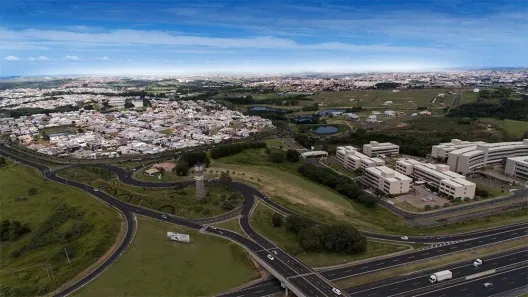 Lote/Terreno para alugar, 536m² no Swiss Park, Campinas