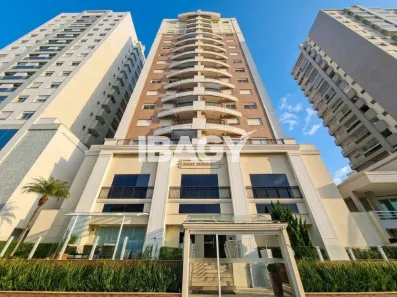 Apartamento com 3 Quartos para alugar, 110m² no Kobrasol, São José