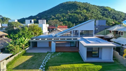 Casa de Condomínio com 3 Quartos à venda, 281m² no Rio Tavares, Florianópolis