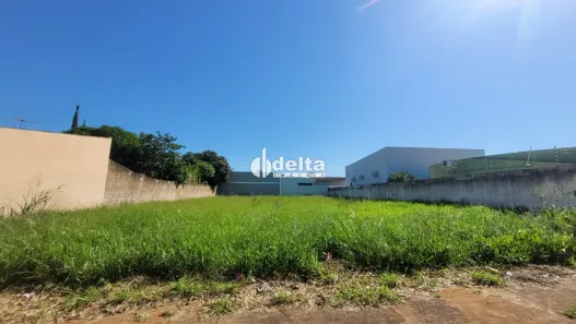 Lote/Terreno à venda, 850m² no Presidente Roosevelt, Uberlândia