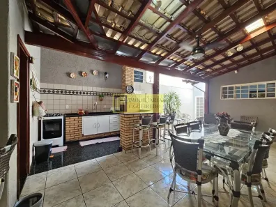 Casa com 4 Quartos à venda, 218m² no Boa Vista, São José do Rio Preto