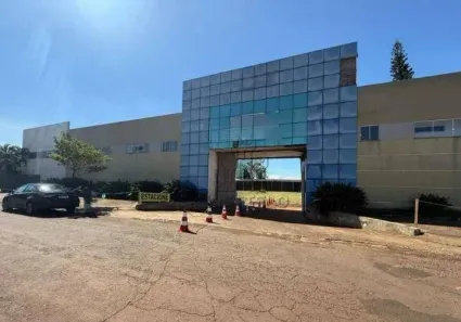 Galpão/Depósito/Armazém para alugar, 713m² no Jardim Rosicler, Londrina