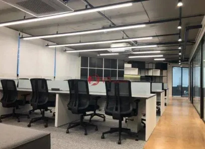Sala Comercial para alugar, 700m² no Vila Olímpia, São Paulo