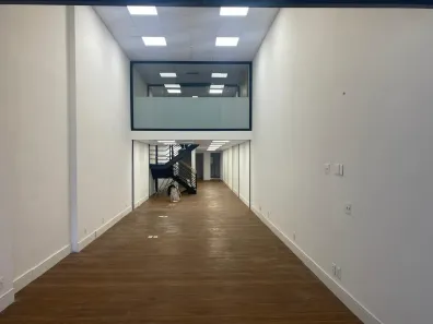 Ponto Comercial para alugar, 180m² no Icaraí, Niterói