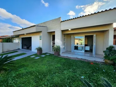 Casa com 4 Quartos à venda, 171m² no XANGRI-LÁ, Xangri-lá