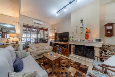 Casa com 3 Quartos à venda, 273m² no Ipanema, Porto Alegre