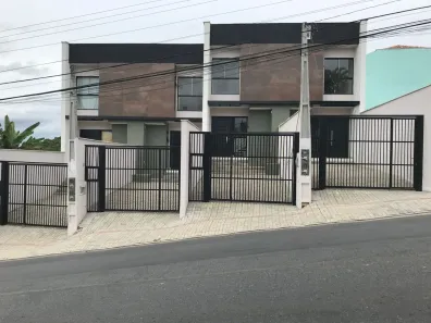 Sobrado com 3 Quartos à venda, 110m² no Floresta, Joinville