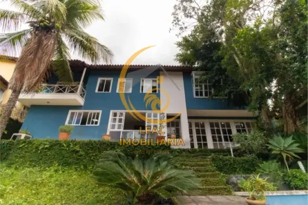 Casa de Condomínio com 3 Quartos à venda, 420m² no Mata Paca, Niterói