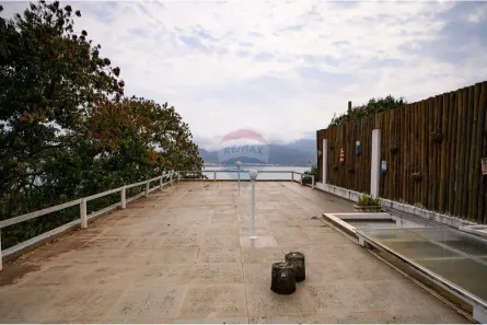 Sobrado com 4 Quartos à venda, 200m² no Perequê, Ilhabela