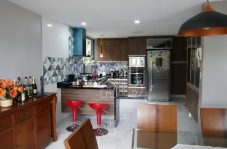Casa de Condomínio com 3 Quartos à venda, 271m² no Badu, Niterói