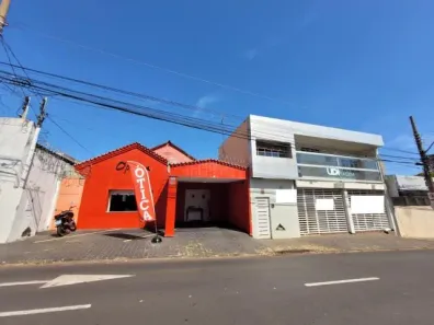 Casa com 5 Quartos à venda, 500m² no Centro, Uberlândia