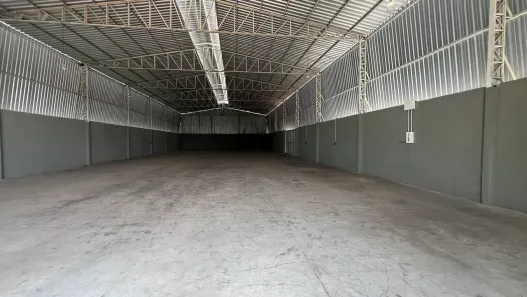 Galpão/Depósito/Armazém com 1 Quarto para alugar, 700m² no Marajoara, Várzea Grande