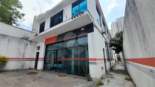 Prédio Comercial para alugar, 1000m² no Moinho Velho, São Paulo